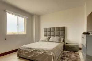 La Jolla Real 1204 - Guest bedroom