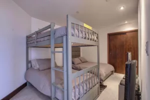 La Jolla Real 1204 - third bedroom