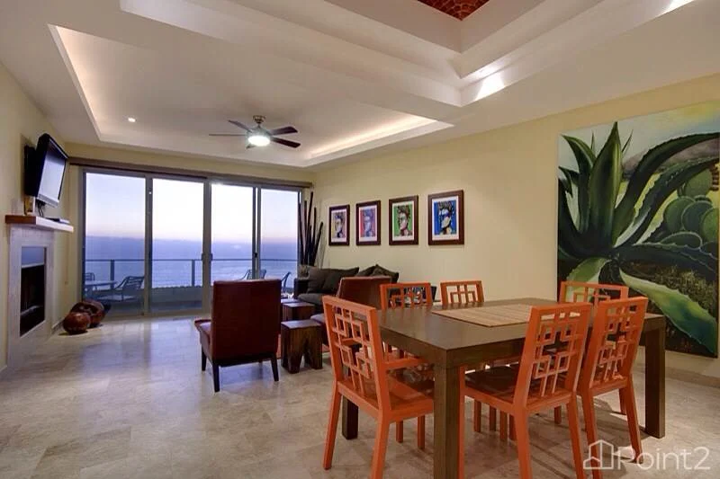 Oceanfront Condo for rent in Club Section of Plaza del Mar Rosarito