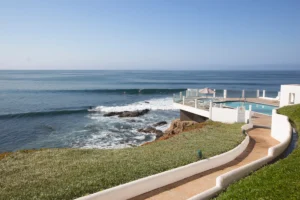 Walkway offering easy access to the swimming pool.