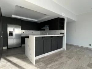 Brand-new Oceanfront 3-bedroom Condo for Sale in Palacio del Mar