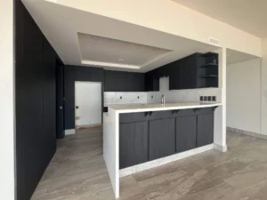 Brand-new Oceanfront 3-bedroom Condo for Sale in Palacio del Mar