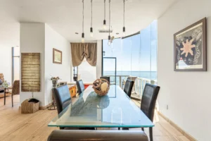 Townhouse-Style Villa for Sale in Villas Pacifica Rosarito - Well-light dining room