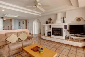 Blending coastal comfort with Mexican charm.