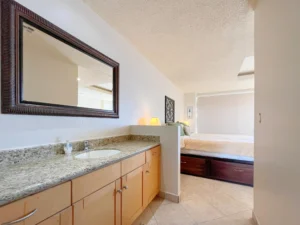 Rosarito Calafia Ocean View Condo for Rent - master bathromm