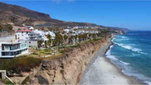 Oceanfront 4 Bedroom House for Sale in Puerta del Mar, Rosarito