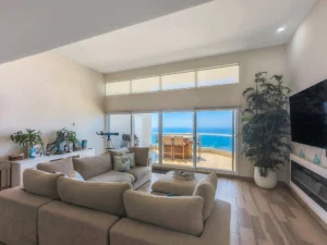 2-Story Luxury Penthouse for sale in La Jolla Excellence — Rosarito
