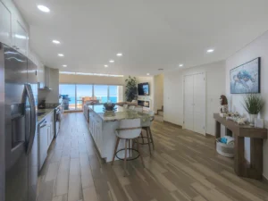 2-Story Luxury Penthouse for sale in La Jolla Excellence — Rosarito