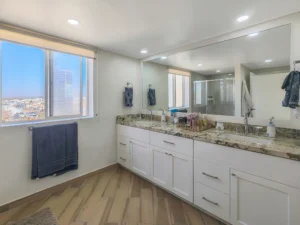 2-Story Luxury Penthouse for sale in La Jolla Excellence — Rosarito