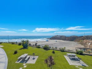 2-Story Luxury Penthouse for sale in La Jolla Excellence — Rosarito